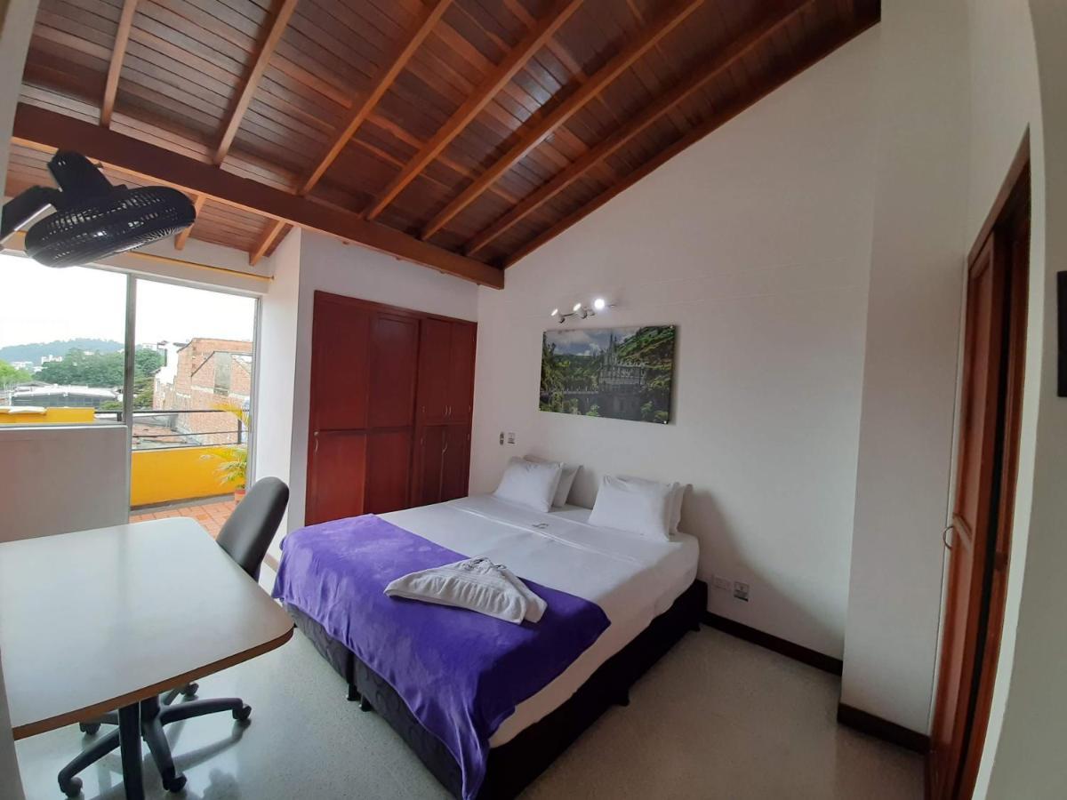 Poblado Guest House Medellín Zewnętrze zdjęcie