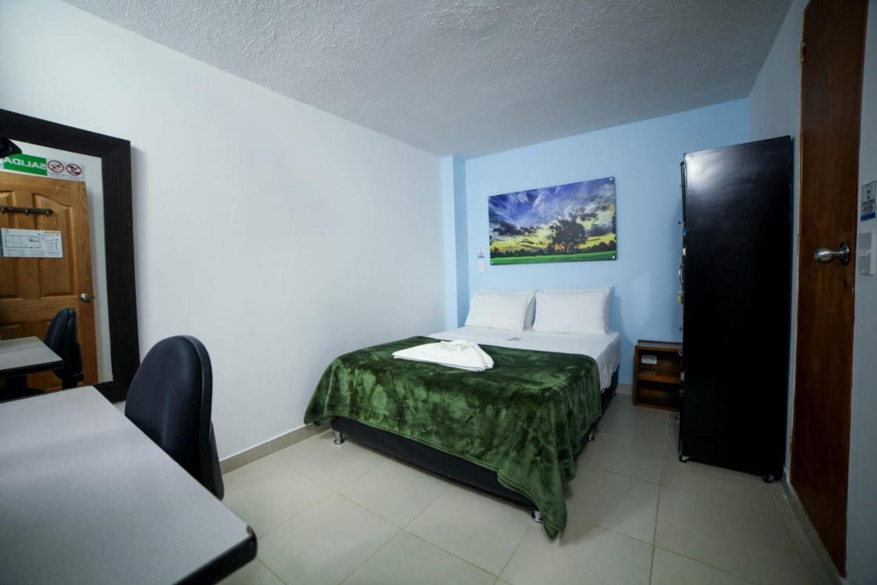 Poblado Guest House Medellín Zewnętrze zdjęcie