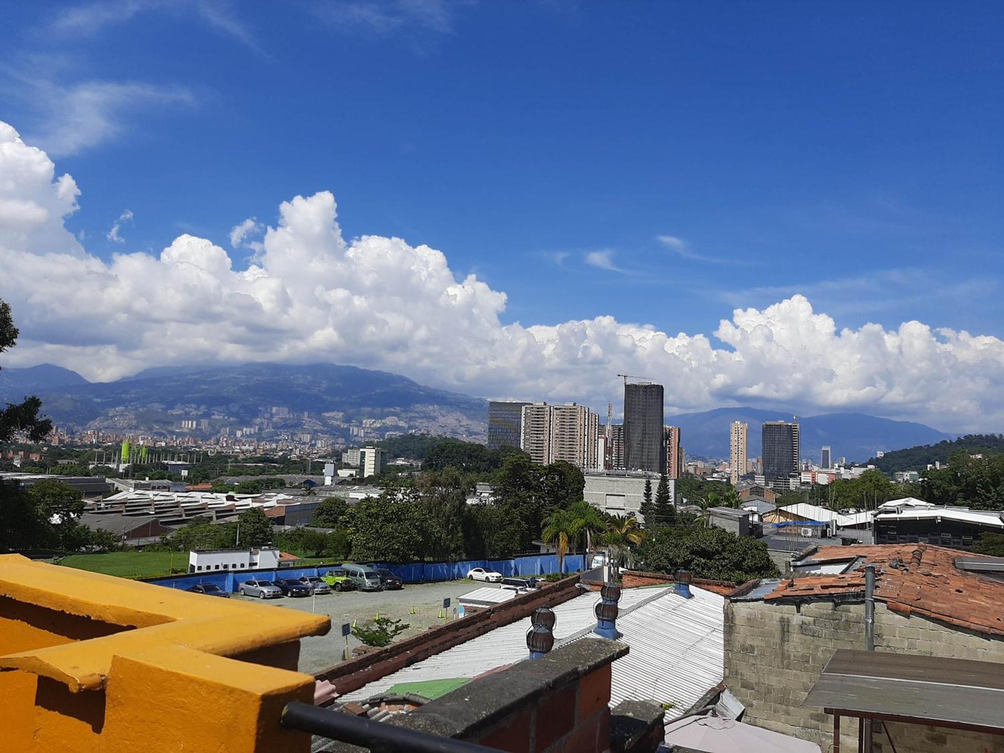 Poblado Guest House Medellín Zewnętrze zdjęcie