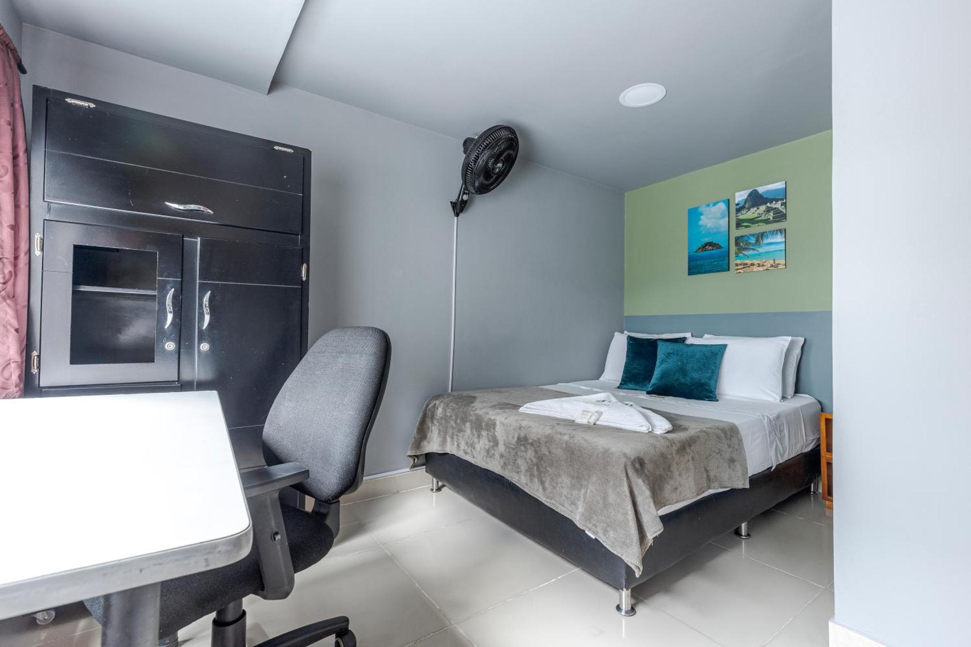 Poblado Guest House Medellín Zewnętrze zdjęcie