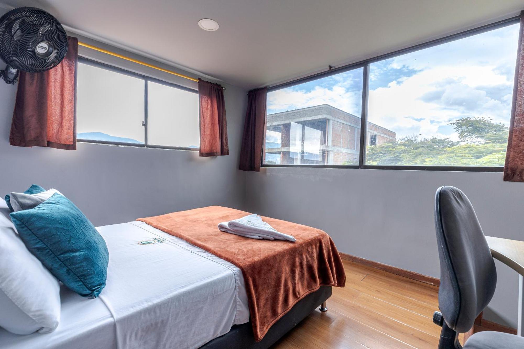 Poblado Guest House Medellín Zewnętrze zdjęcie
